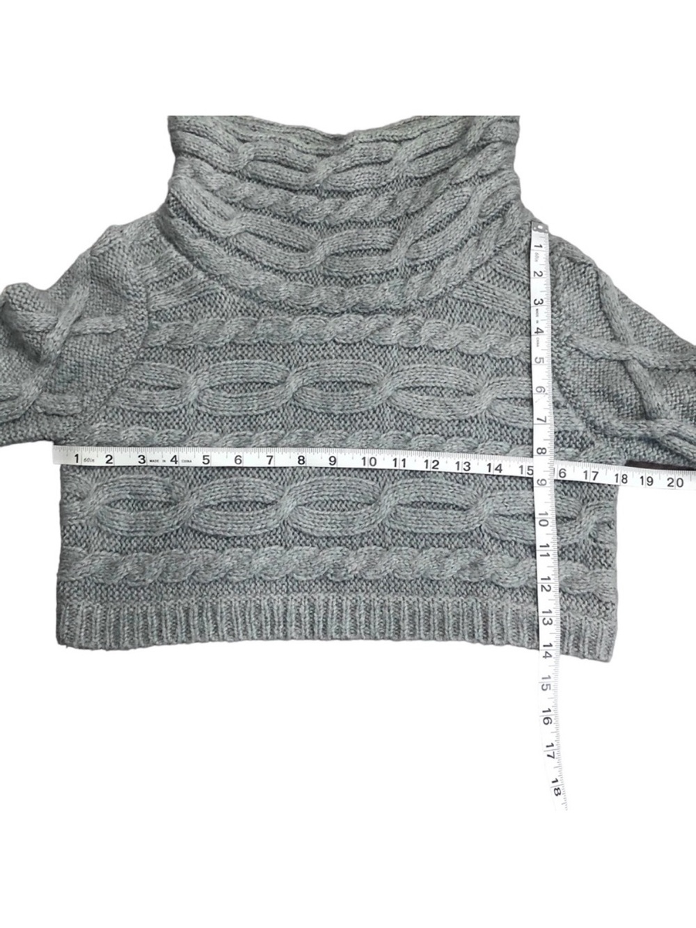 Alpaca Blend Cowl Cropped Cable Knit Sweater - Picture 9 of 10